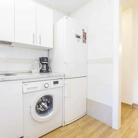 Apartment En La Playa Con Patio Privado *