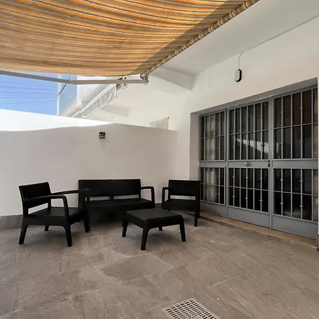 Apartment En La Playa Con Patio Privado
